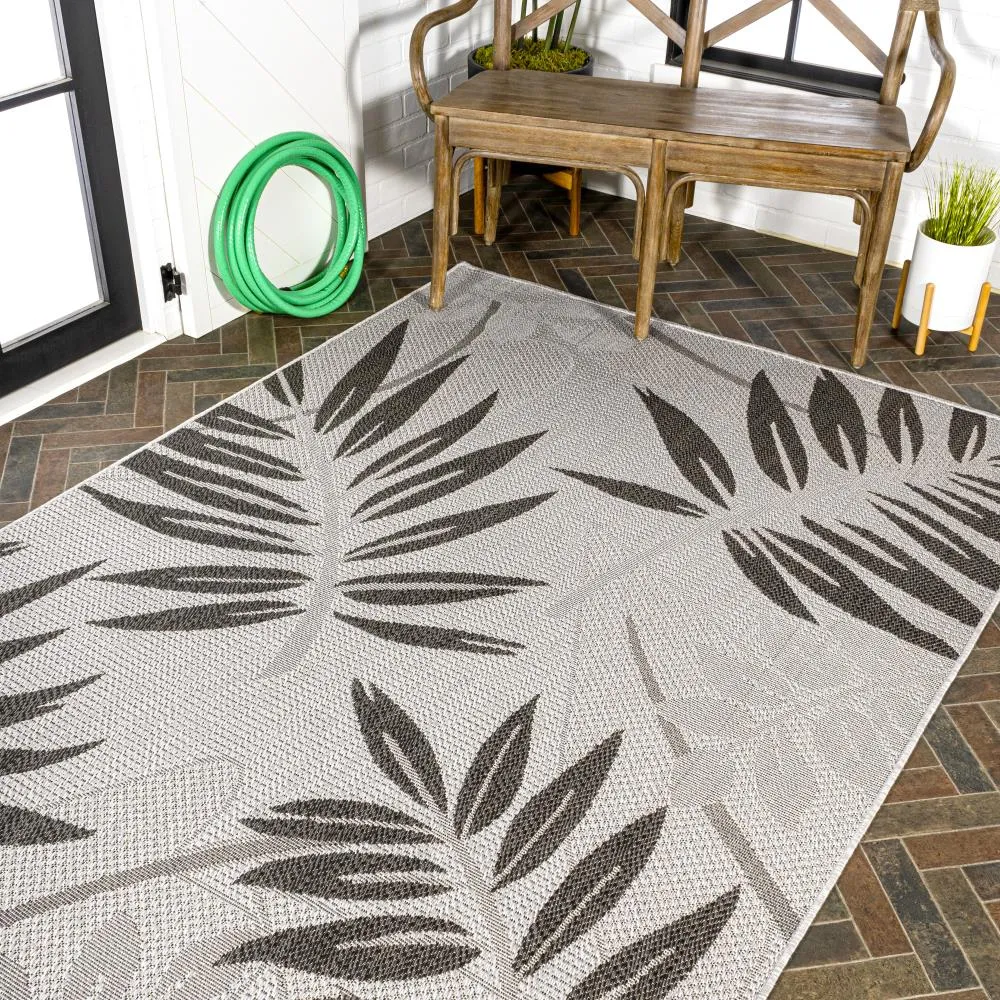 Angie Tropical Palm Leaf Indoor/outdoor Area Rug